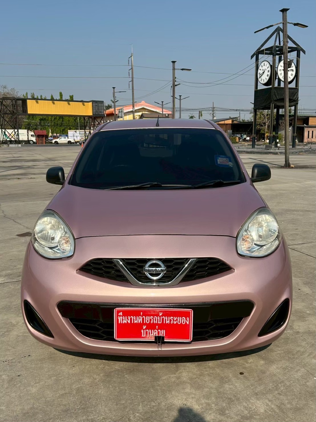 Nissan March 1.2 MT ปี 2017 — ต่ายรถบ้าน