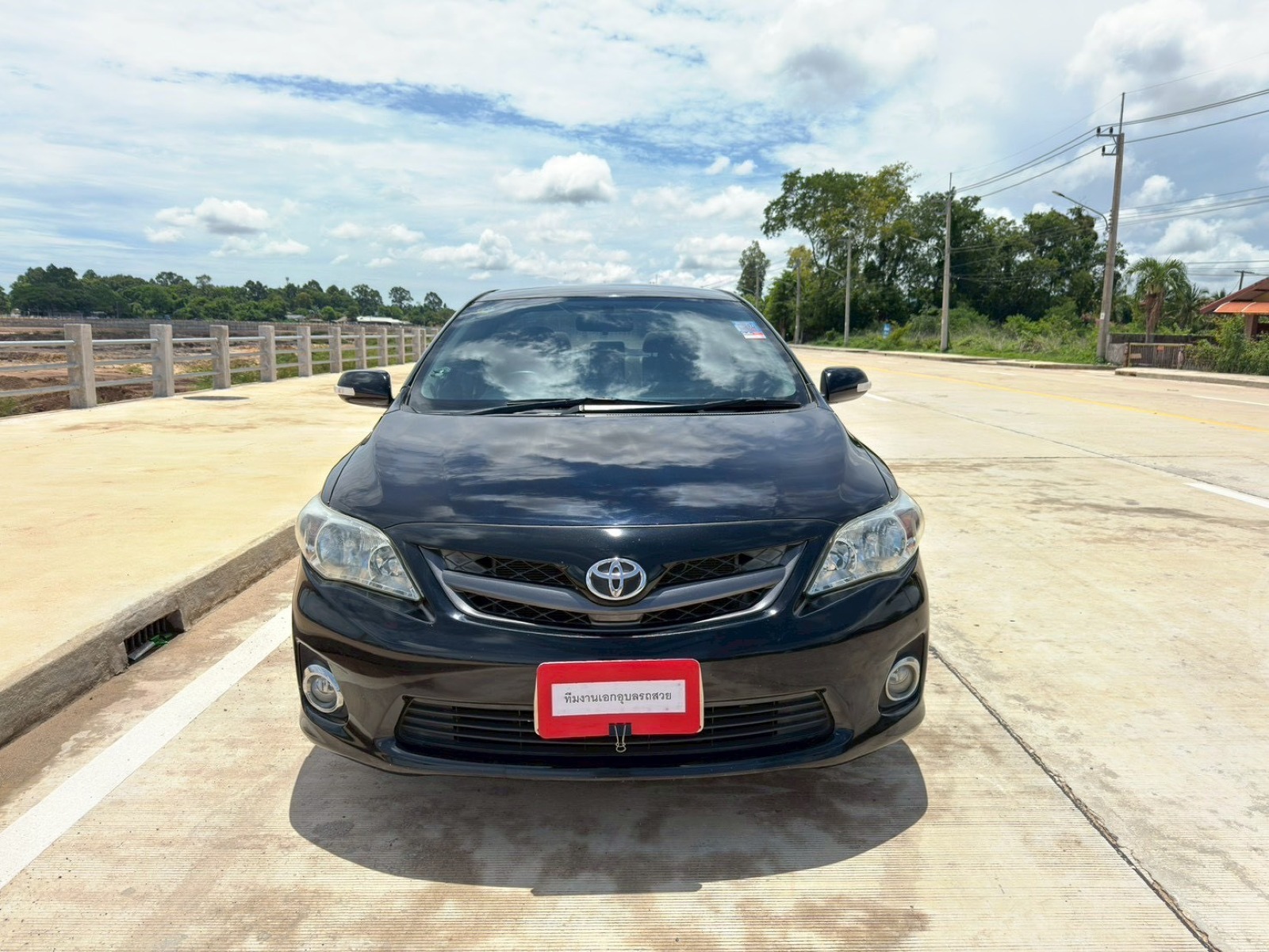 Toyota Corolla Altis 1.8 E ปี 2012 — ต่ายรถบ้าน